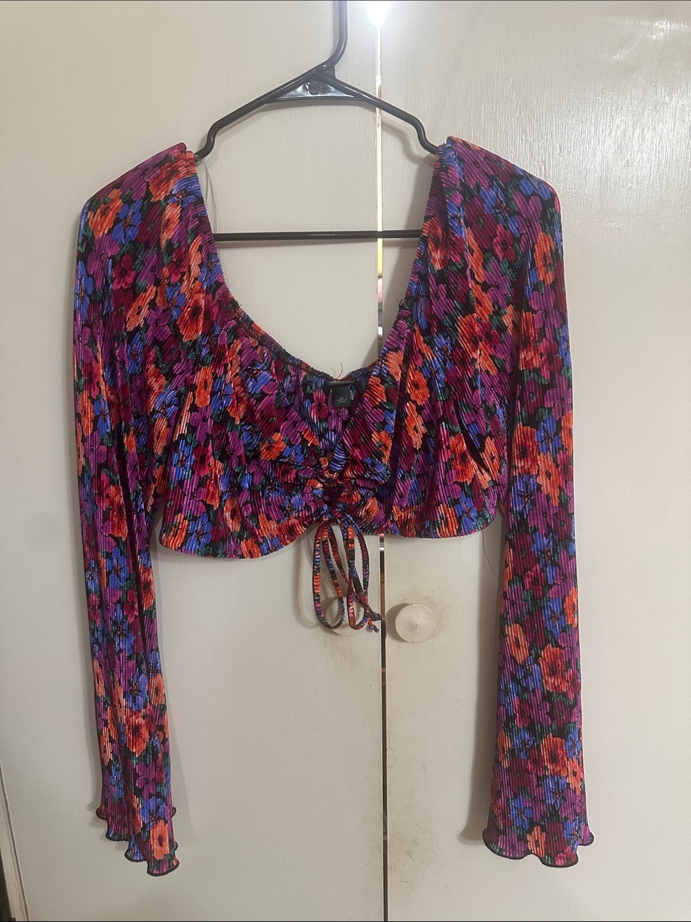 wild fable Purple and Red Floral Tie-Front Crop Top